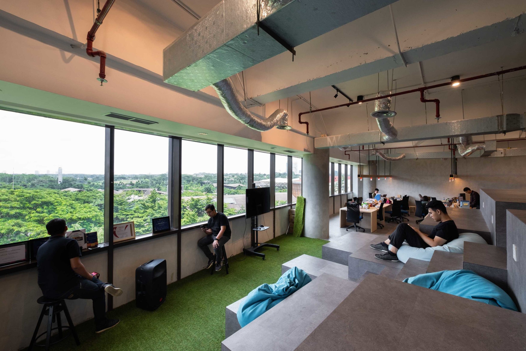 Sirclo Office Karya Arcon-Interior & Furniture Contractor (Sumber: arsitag.com)