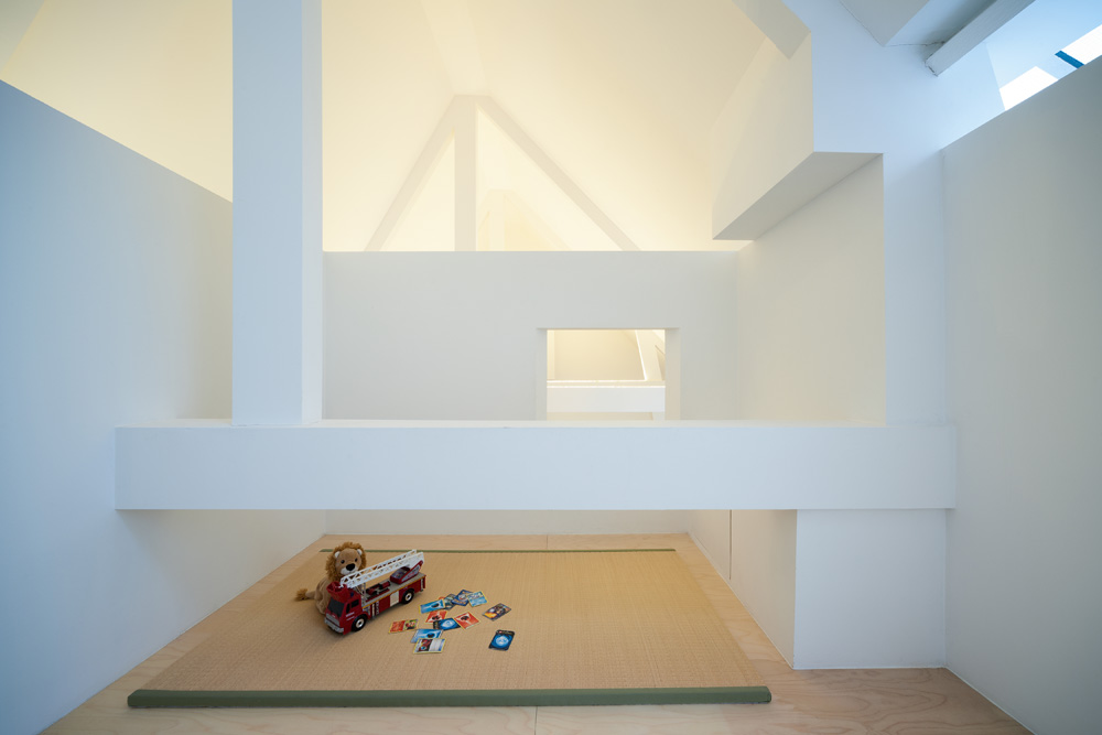 Area bermain anak (Sumber: home-designing.com)