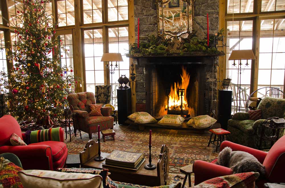 Menghadirkan nuansa rustic ke dalam rumah saat Natal tiba (Sumber: blog.canadianloghomes.com)
