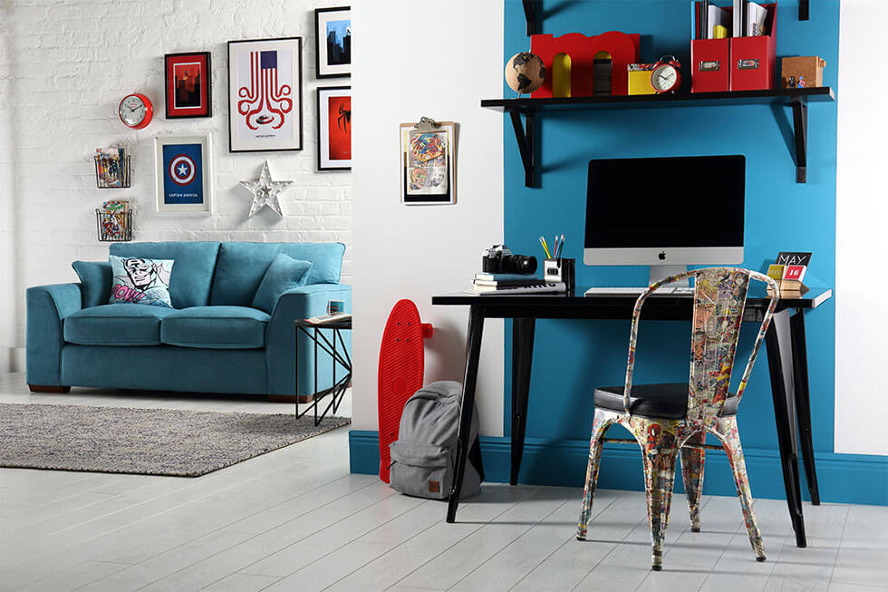 Ruang belajar yang fun bertema superhero (Sumber: furniturechoice.co.uk)