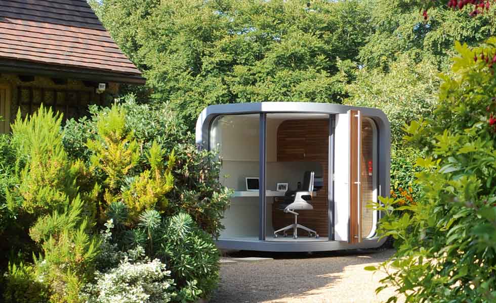 Kantor taman futuristik // homebuilding.co.uk