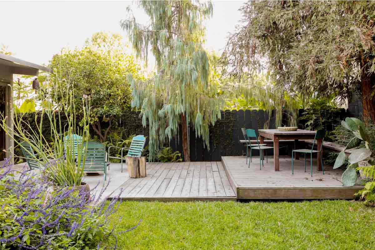 Patio taman karya Terremoto // gardenista.com