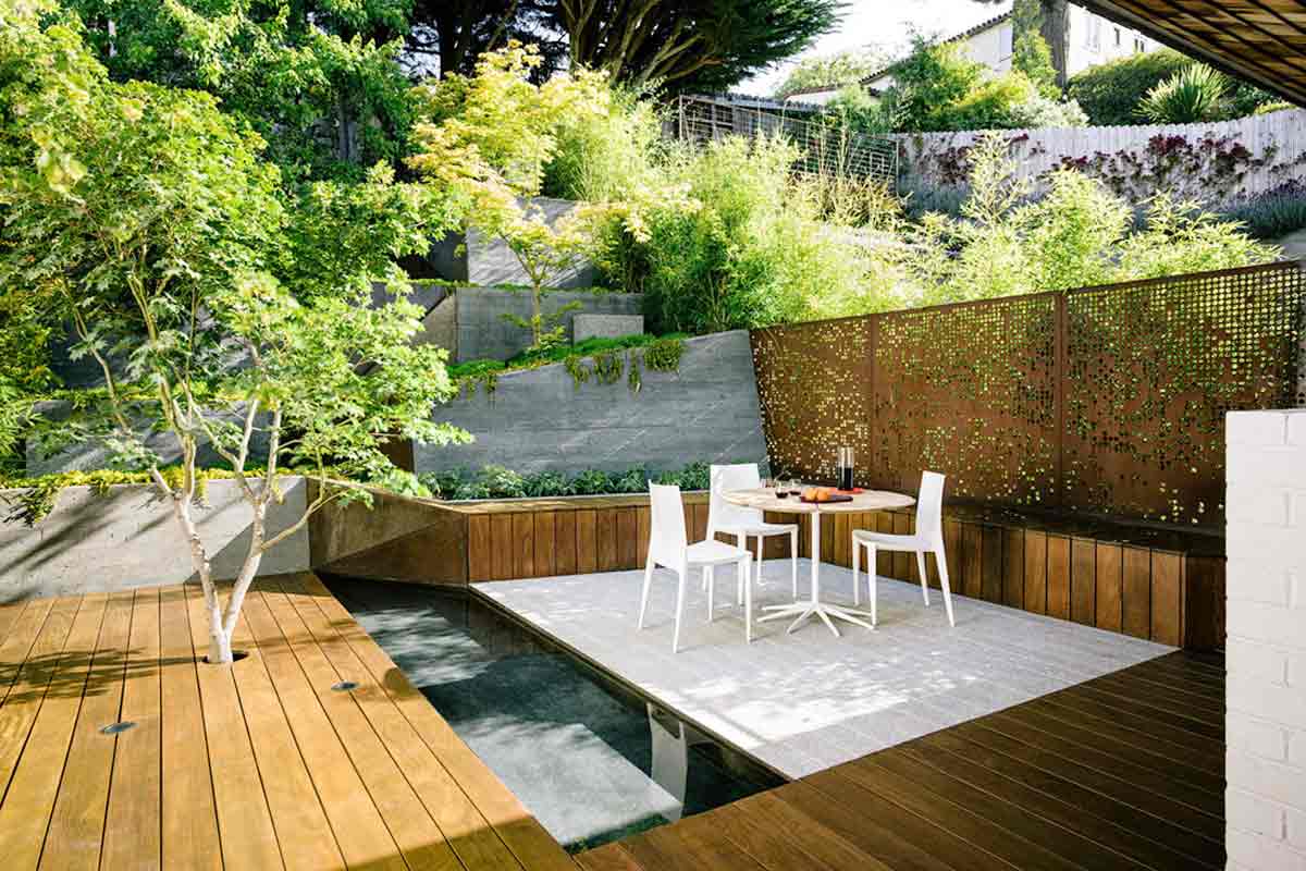 Patio taman karya Mary Barensfeld // barensfeld.com
